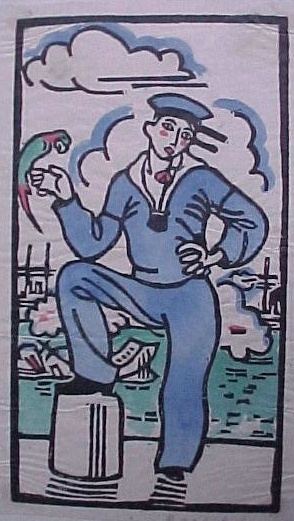 Richard Seewald, Holzschnitt: Matrose in blauer Uniform stützt den Fuss auf einen Poller, links ein grüner Papagei, dahinter Hafen und Wolken in Blau und Grün.