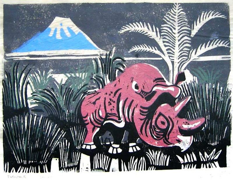 Richard Seewald, Linolschnitt: Ein rosafarbenes Nashorn zwischen Gräsern vor Palme und blauem Vulkan, nachts.