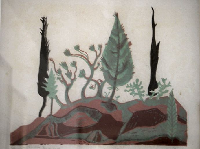 Richard Seewald, Linolschnitt: Hohe Zypressen und Bäume auf einem roten Hügel, in Grün und Rot gedruckt.